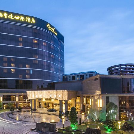 Royal Century Hotel שנגחאי מראה חיצוני תמונה
