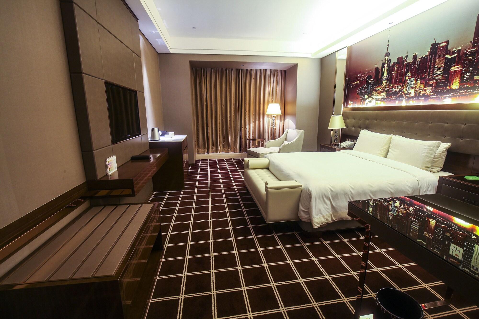 Royal Century Hotel שנגחאי מראה חיצוני תמונה