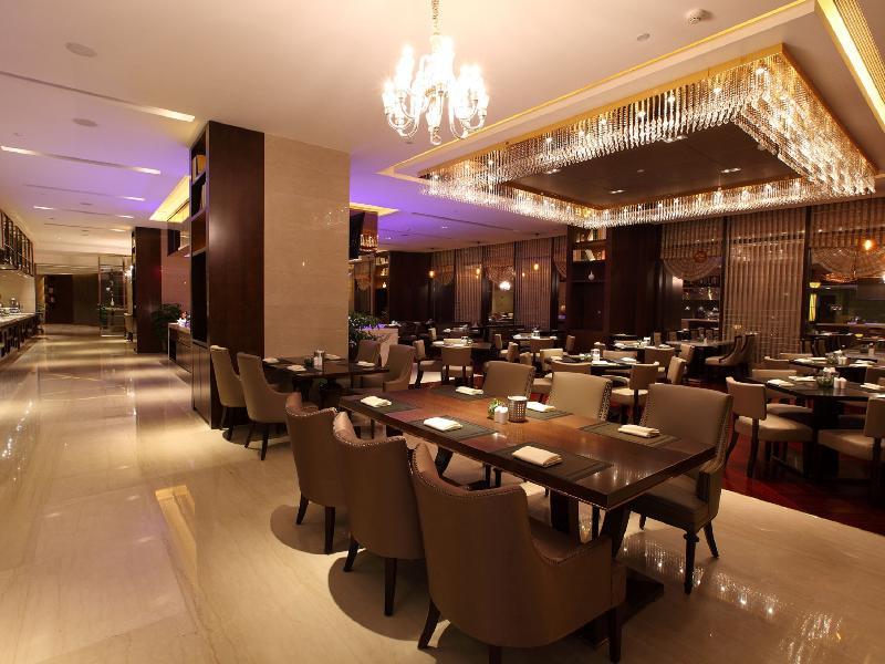 Royal Century Hotel שנגחאי מראה חיצוני תמונה